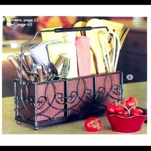 Southern Living Estate Caddy